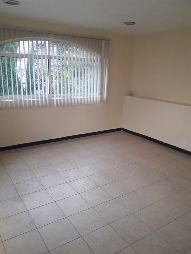 Suri Bienes Raíces - Casa en venta en San Pedro de los Pinos